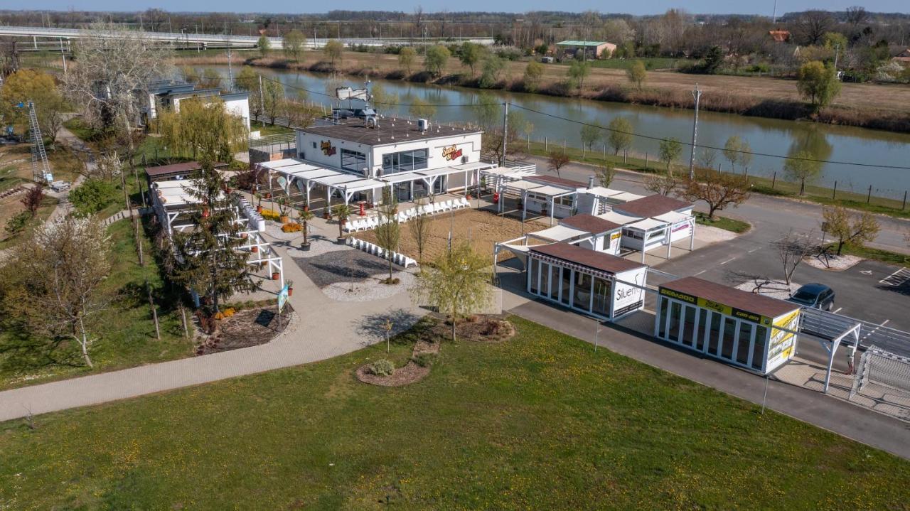 Sun City Vizisport Paradicsom Говдмезиввашаргей Екстер'єр фото